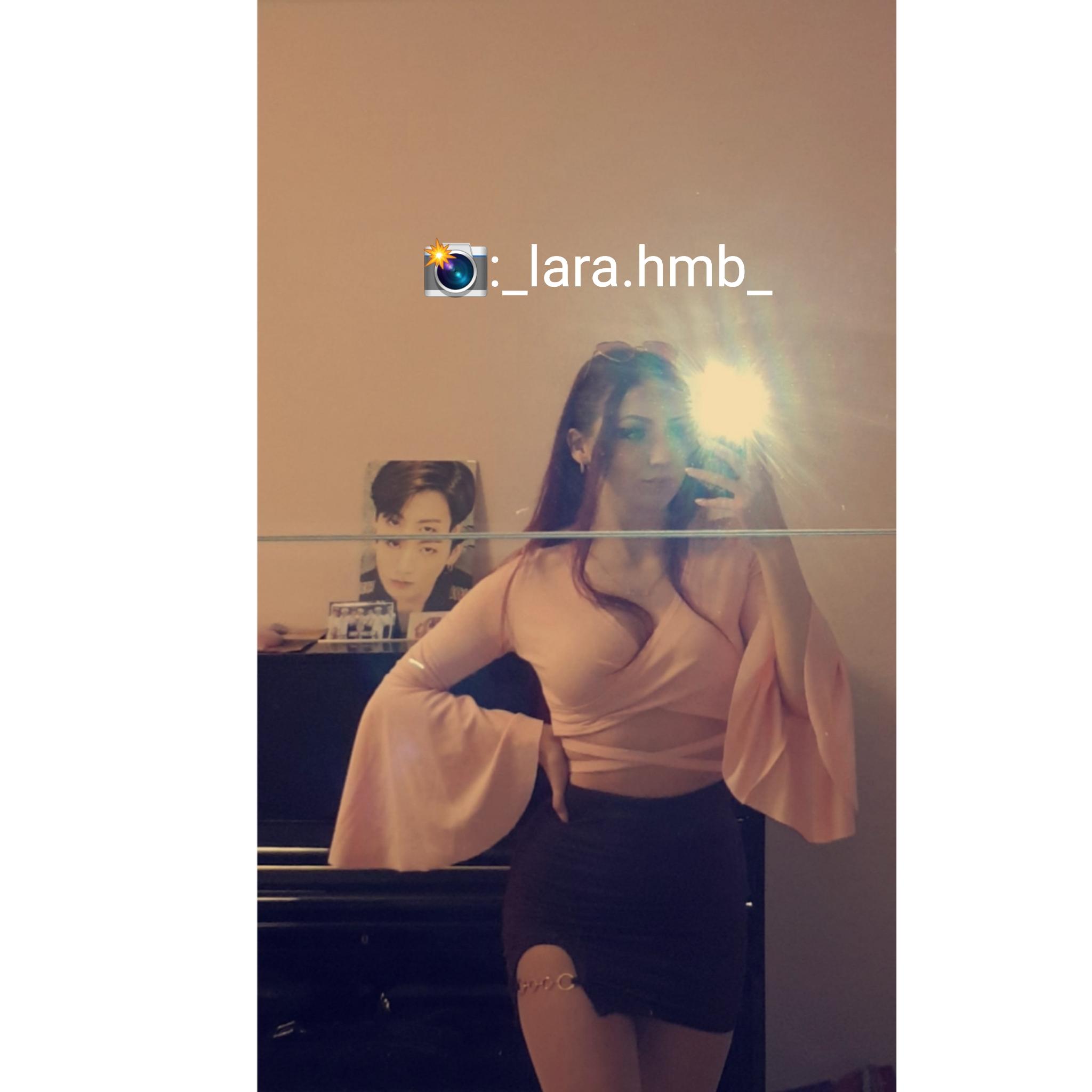 Profile Pictures Lara